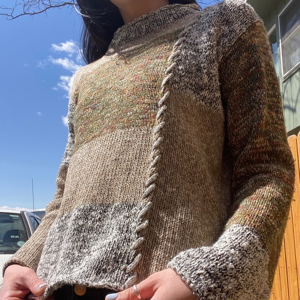 HANDMADE Sweater from Ireland 🍀